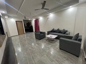 Master Bedroom in 3 BHK Builder Floor at Sector 15 ii – for Rent