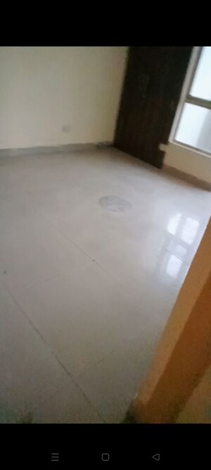 Room in 2 BHK Apartment at LandCraft River Heights, Raj Nagar Extension – for Rent