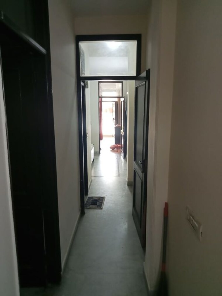 undefined, defence colony 3 Bedroom 216 Sq.Yd. Apartment In Defence Colony Delhi 10014340