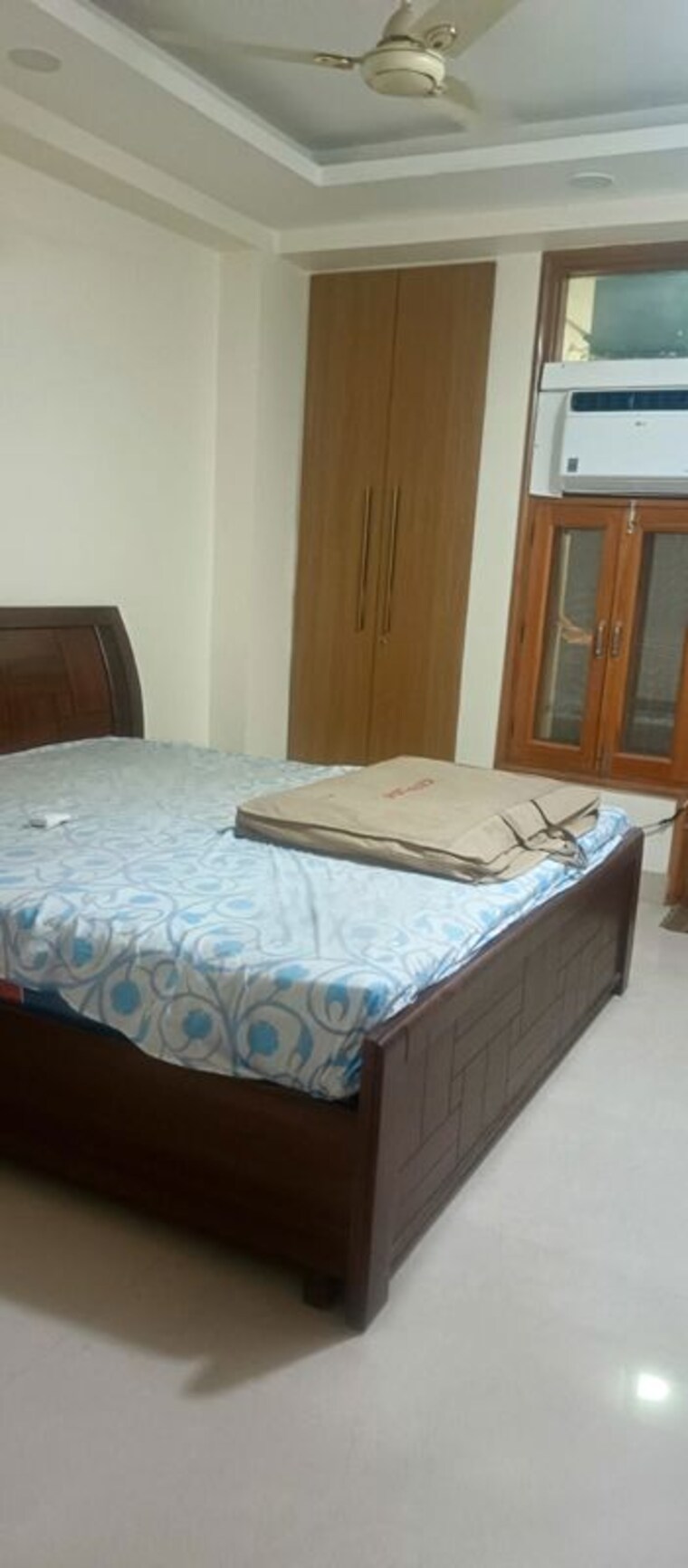 Bedroom, sultanpur 2 Bedroom 75 Sq.Yd. Builder Floor In Sultanpur Delhi 9859180