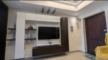Furnished Amenities in 2 BHK Apartment at Silver Oaks Manikonda, Manikonda – for Rent