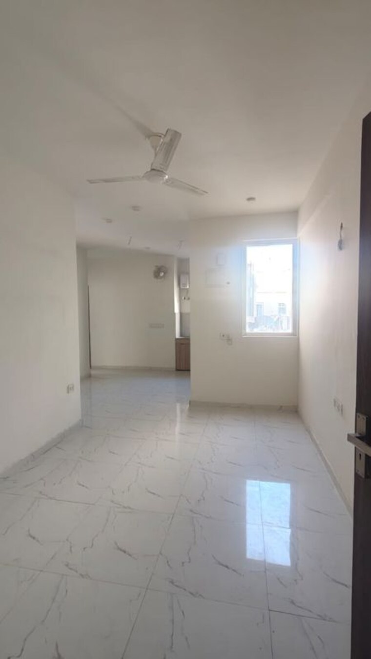 Room, pivotal-paradise 2.5 Bedroom 1250 Sq.Ft. Apartment In Sector 62 Gurgaon 10014365