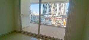 Room in 3 BHK Apartment at Prestige Beverly Hills, Kokapet – for Rent