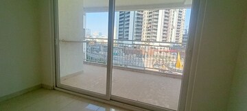 Room in 3 BHK Apartment at Prestige Beverly Hills, Kokapet – for Rent