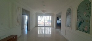 Room in 3 BHK Apartment at Prestige Beverly Hills, Kokapet – for Rent