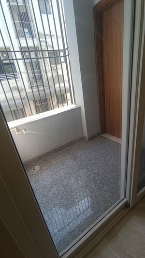 Balcony in 3 BHK Builder Floor at Chittaranjan Park – for Rent