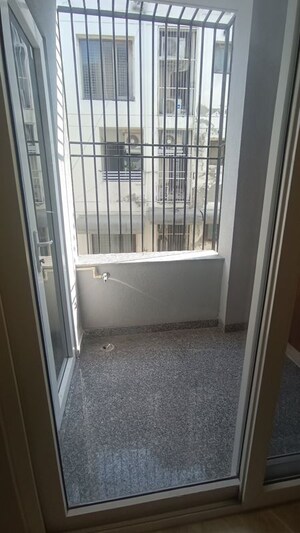 Balcony in 3 BHK Builder Floor at Chittaranjan Park – for Rent