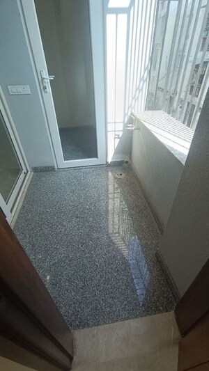 Balcony in 3 BHK Builder Floor at Chittaranjan Park – for Rent