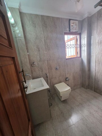 Bathroom in 3 BHK Builder Floor at Chittaranjan Park – for Rent