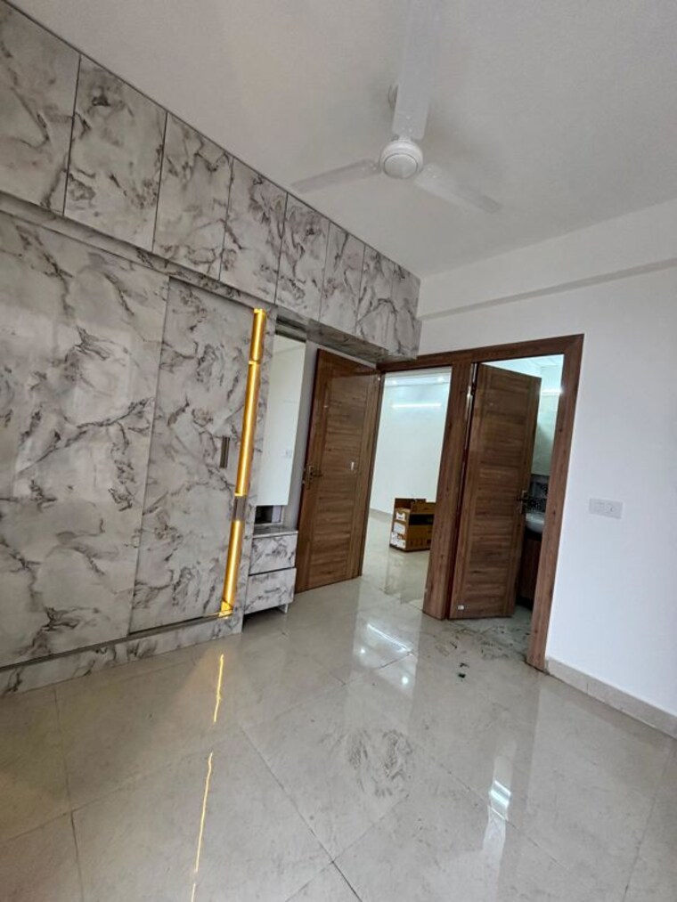 Room, signature-global-prime 2 Bedroom 573 Sq.Ft. Apartment In Sector 63a Gurgaon 10014386