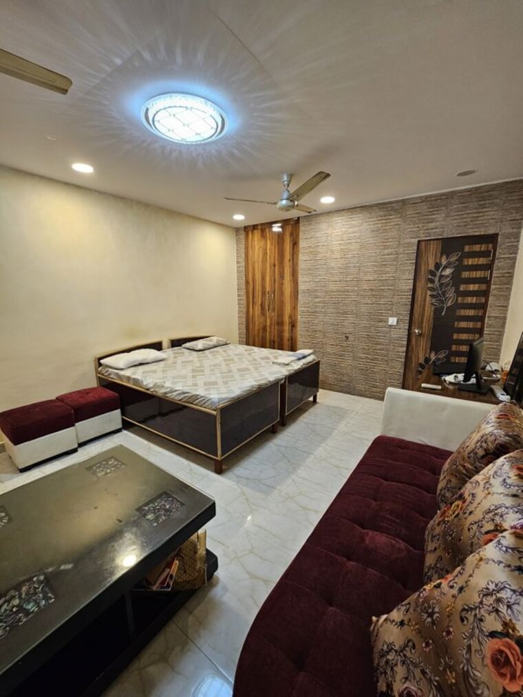 Living Room, niti khand ii 3 Bedroom 1400 Sq.Ft. Builder Floor In Niti Khand ii Ghaziabad 10014389