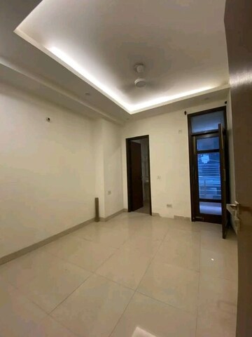 Room in 2 BHK Builder Floor at Chattarpur – for Rent