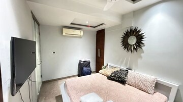 Bedroom in 3 BHK Apartment at Azadpur – for Sale