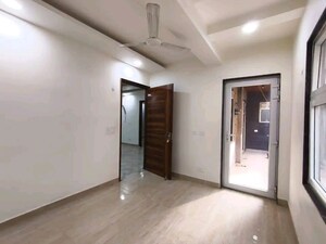 Room in 2 BHK Builder Floor at Chattarpur – for Rent