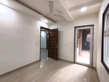 Room in 2 BHK Builder Floor at Chattarpur – for Rent
