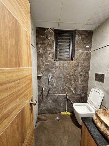 Bathroom in 6+ BHK Builder Floor at Indrapuram – for Sale