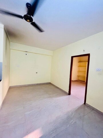 Room in 1 BHK Independent House at Begumpet – for Rent