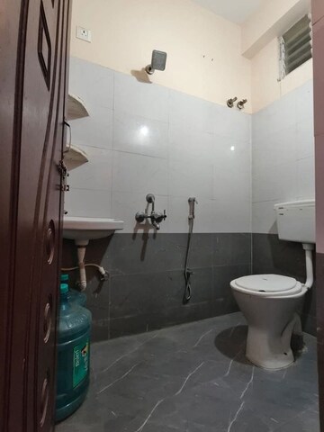 Master Bedroom in 1 BHK Builder Floor at Begumpet – for Rent