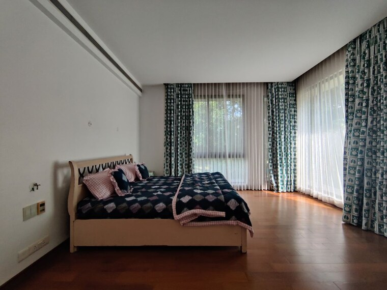 Living Room, prestige-golfshire 5 Bedroom 17005 Sq.Ft. Villa In Nandi Hills Bangalore 10014414