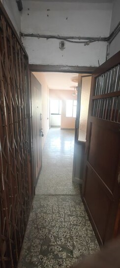1 BHK + Extra Room Apartment For Sale in K P Tower