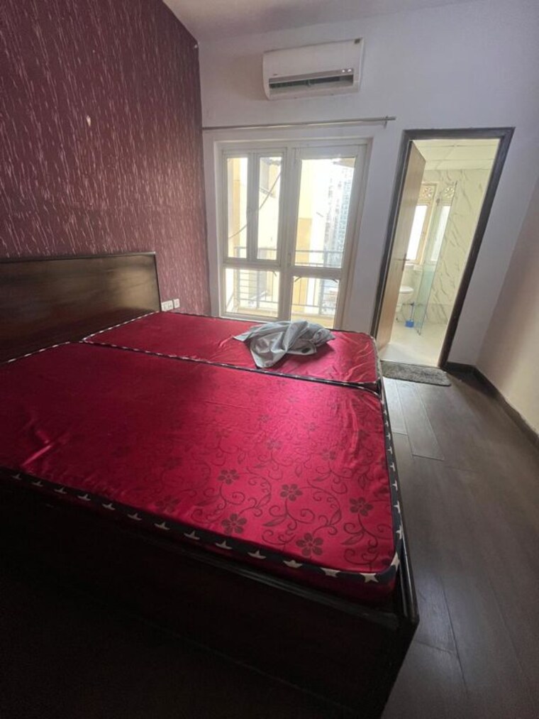 Bedroom, nimbus-the-golden-palm 2.5 Bedroom 1085 Sq.Ft. Apartment In Sector 168 Noida 10014500