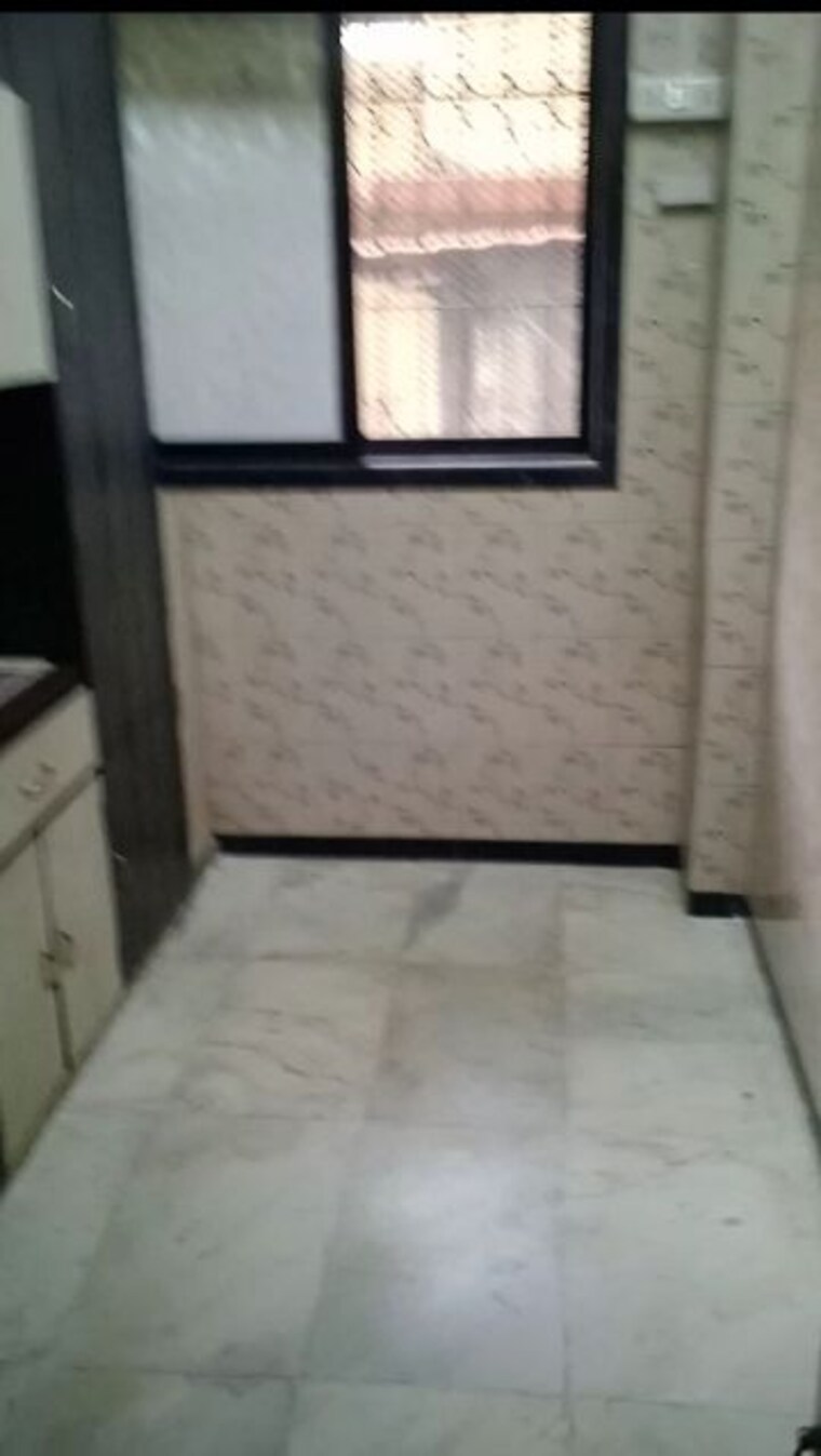Bedroom, bhayandar west 1 Bedroom 300 Sq.Ft. Apartment In Bhayandar West Thane 10014505