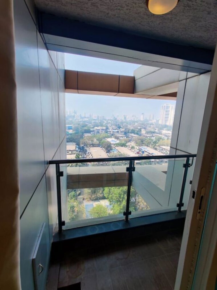Balcony, raheja-atlantis-mumbai 4 Bedroom 2300 Sq.Ft. Apartment In Lower Parel Mumbai 10014493