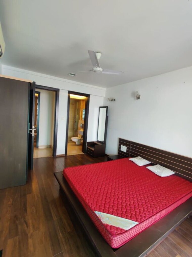 Bedroom, raheja-atlantis-mumbai 4 Bedroom 2300 Sq.Ft. Apartment In Lower Parel Mumbai 10014493