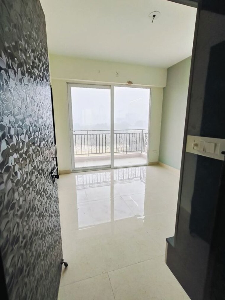 Room, signature-global-proxima-phase-2 2 Bedroom 665 Sq.Ft. Apartment In Sector 89 Gurgaon 10014516