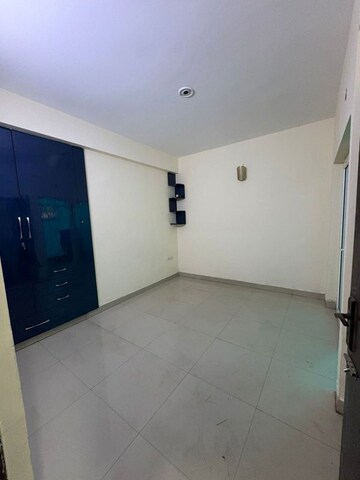 Room in 3 BHK Apartment at SKA Orion, Sector 143b – for Sale