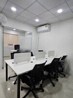 100 Sq.Ft. Co-working Space in Sector 63