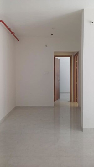 Room in 2 BHK Apartment at Majestique Marbella Phase 1, Kharadi – for Rent