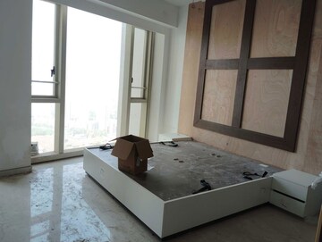 Room in 3 BHK Apartment at Lodha Trump Tower, Worli – for Rent