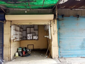  Shop For Rent in Vikas Puri
