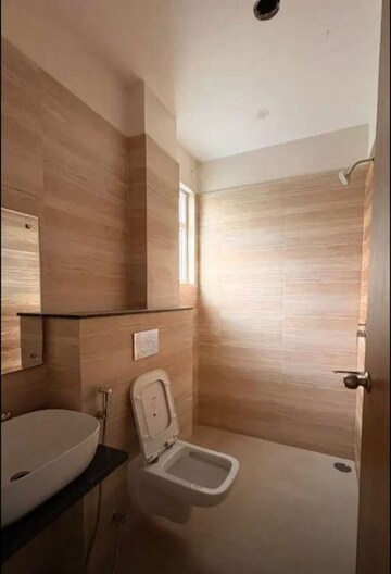Bathroom in 3 BHK Apartment at Hazratganj – for Rent