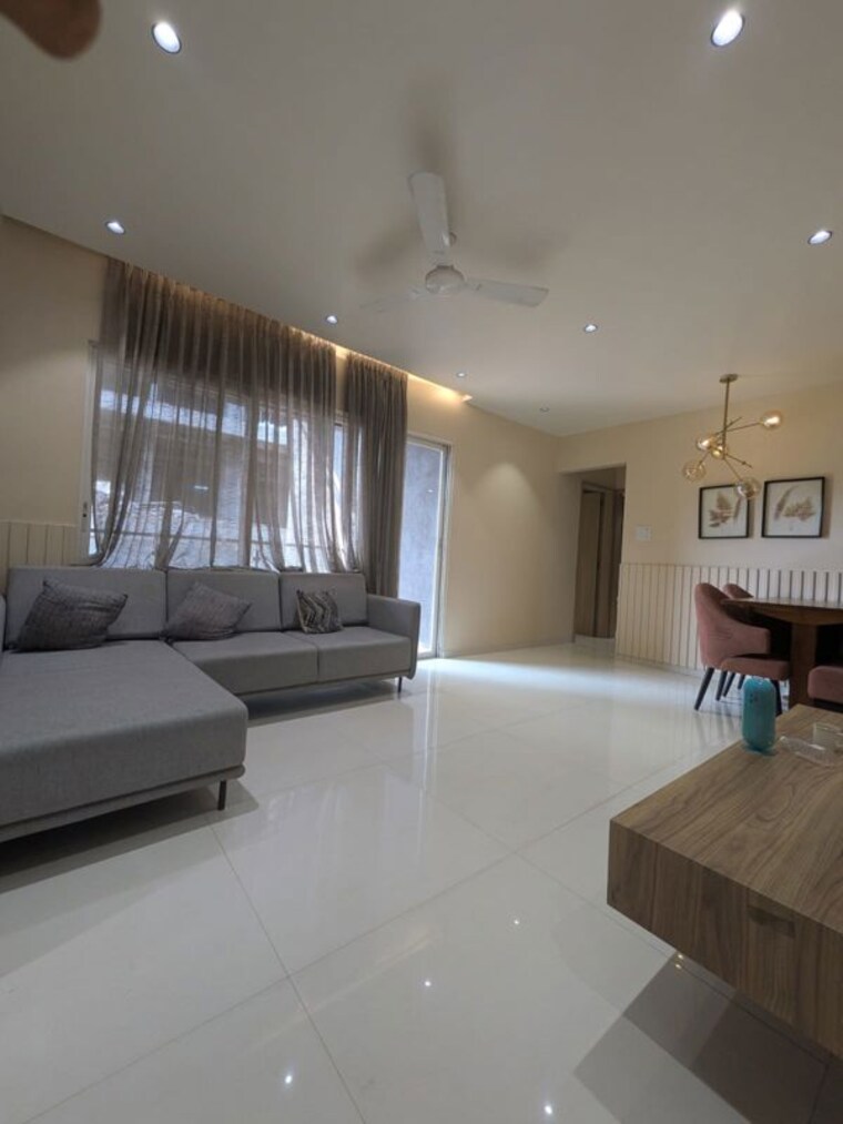Living Room, sukhwani-verde 3 Bedroom 956 Sq.Ft. Apartment In Handewadi Pune 10014606