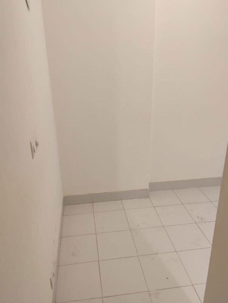 Bathroom, godrej-air-sector-85 3 Bedroom 1829 Sq.Ft. Apartment In Sector 85 Gurgaon 10014574