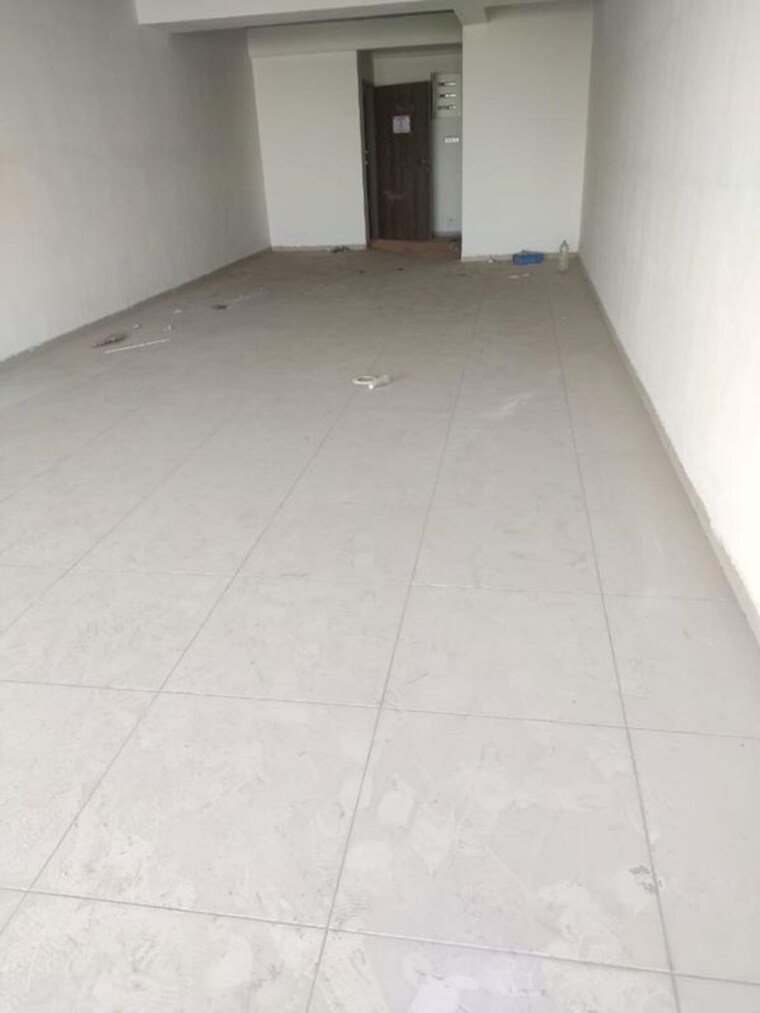 Room, science city Commercial Office Space 706 Sq.Ft. In Science City Ahmedabad 10014631