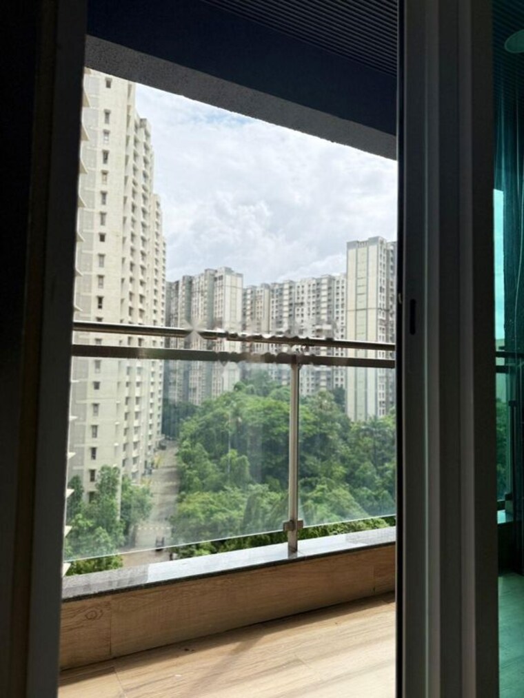 Balcony, lnt-realty-emerald-isle 2 Bedroom 651 Sq.Ft. Apartment In Powai Mumbai 10014620