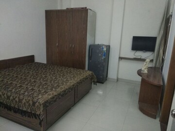 Bedroom in Studio Apartment at Saket – for Rent