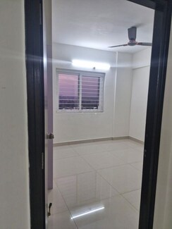 3 BHK Apartment For Rent in Praneeth Pranav Solitaire