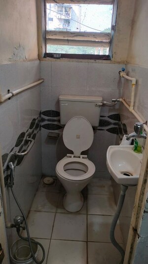 Master Bedroom in 1 RK Apartment at Shivai CHS Santacruz East, Santacruz East – for Rent