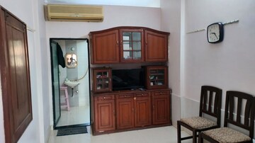 1 RK Apartment For Rent in Shivai CHS Santacruz East, Santacruz East