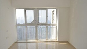 2 BHK Apartment For Rent in Ruparel Ariana, Parel
