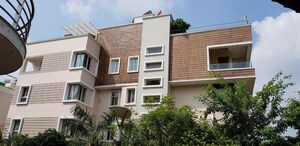 6+ BHK Villa – Exterior View View at Sector 41 - for Sale