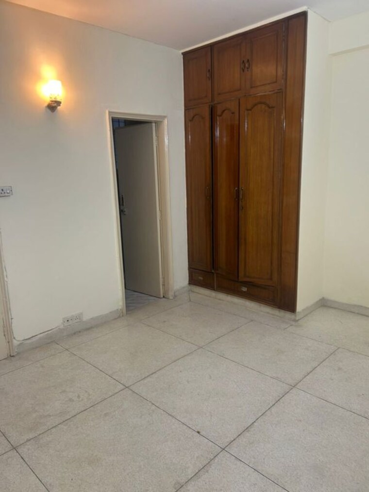 Room, unitech-south-city-ii 3 Bedroom 1800 Sq.Ft. Builder Floor In Sector 50 Gurgaon 10014706