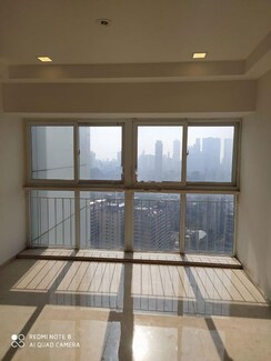 2 BHK Apartment For Rent in Ruparel Ariana
