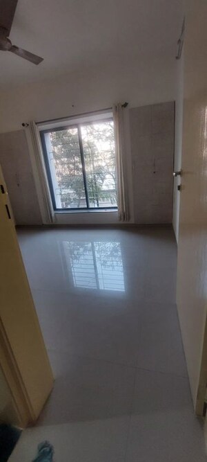 Room in 2 BHK Apartment at Pinnacle Gulmohar, Bavdhan – for Sale