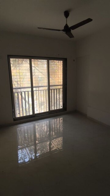 Room in 2 BHK Apartment at Alag Olive, Pant Nagar – for Rent