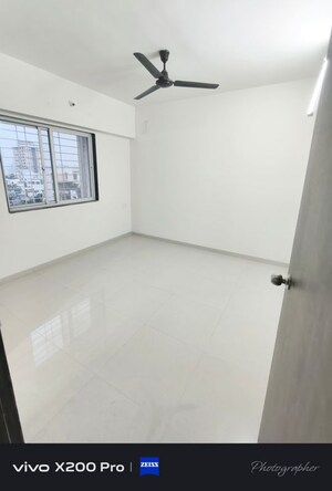 Room in 2 BHK Apartment at Wadgaon Sheri – for Rent